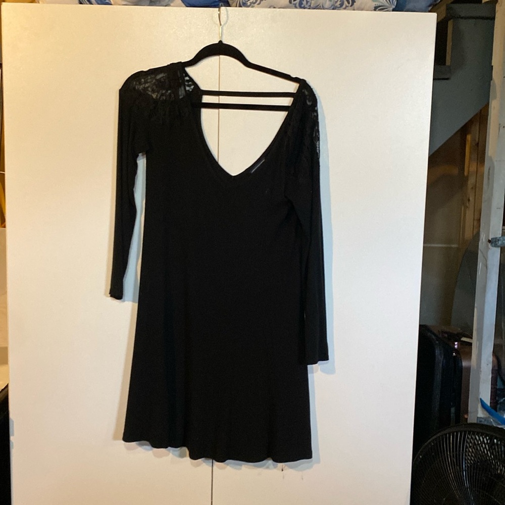 American Eagle, Little black dress